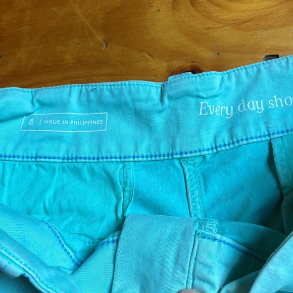 Vineyard Vines Shorts - Picture 2 of 2